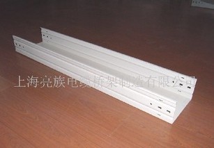 直通托盤（pán）式橋架（jià）